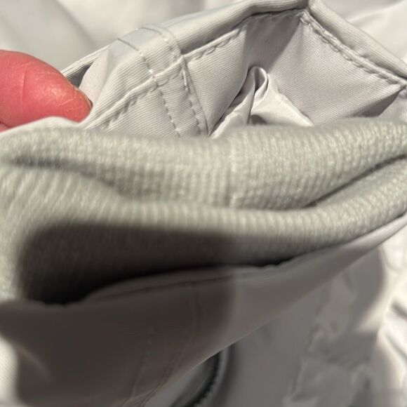 Land's End Expedition Coat Waterproof Down 600 fill Faux Fur Hood Fog Color MP - Picture 13 of 17